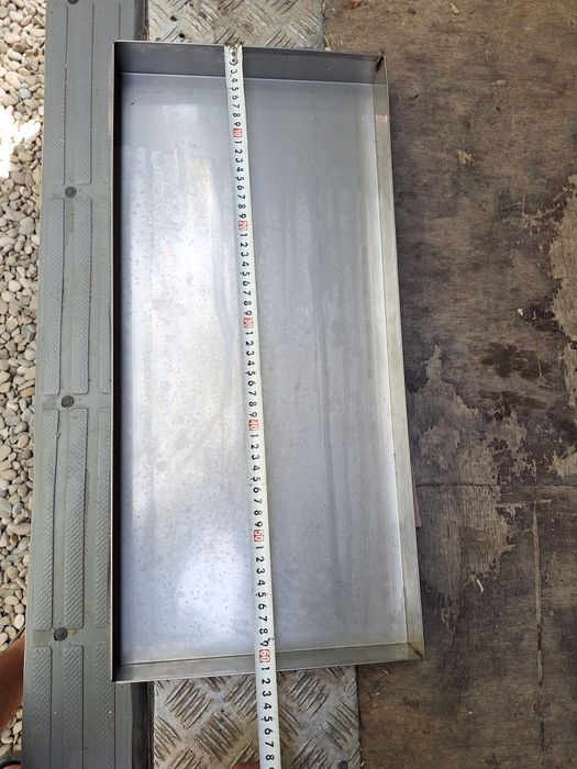 Tăvi de inox alimentar