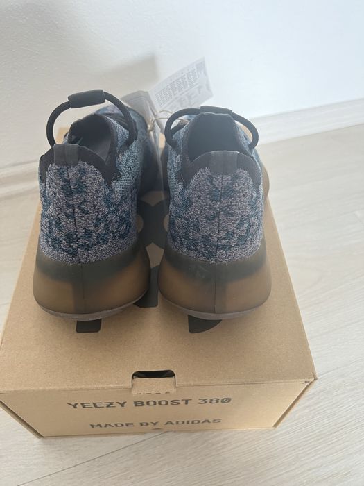 Yeezy boost 380 Covellite