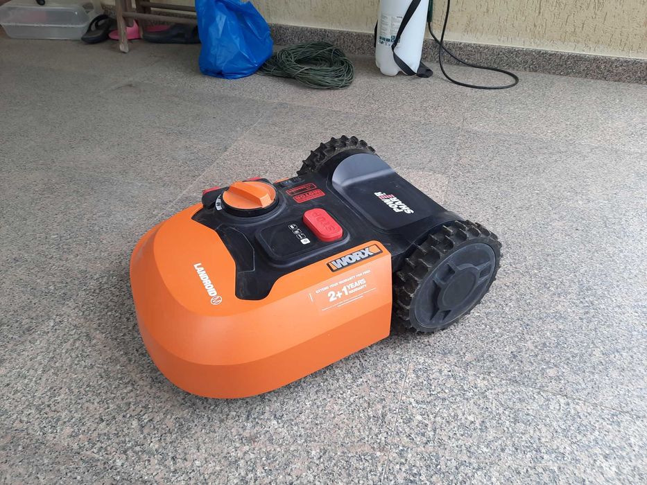 Robot tuns Iarba Worx Landroid M500 500mp