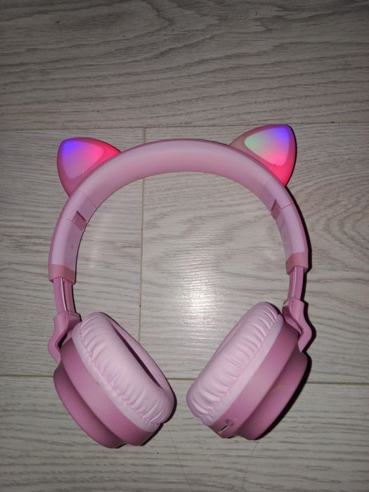 наушники светящиеся