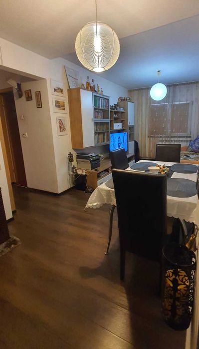 Apartament 3 camere decomandat