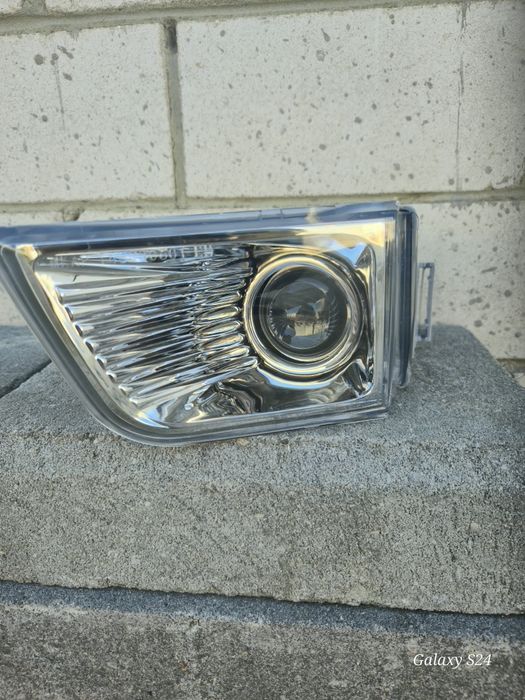 Туманки на Тойота 4runner