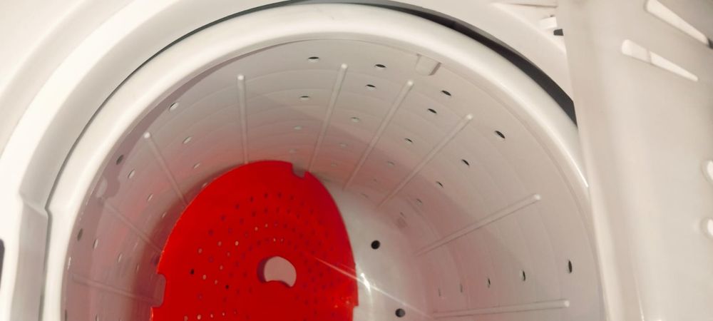 Продам стиралью машину п/а