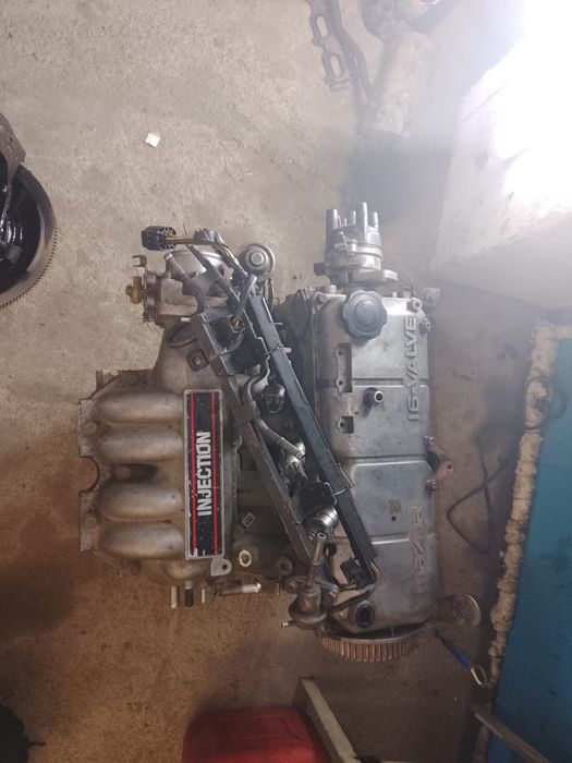 Двигатель,  мотор на мазду