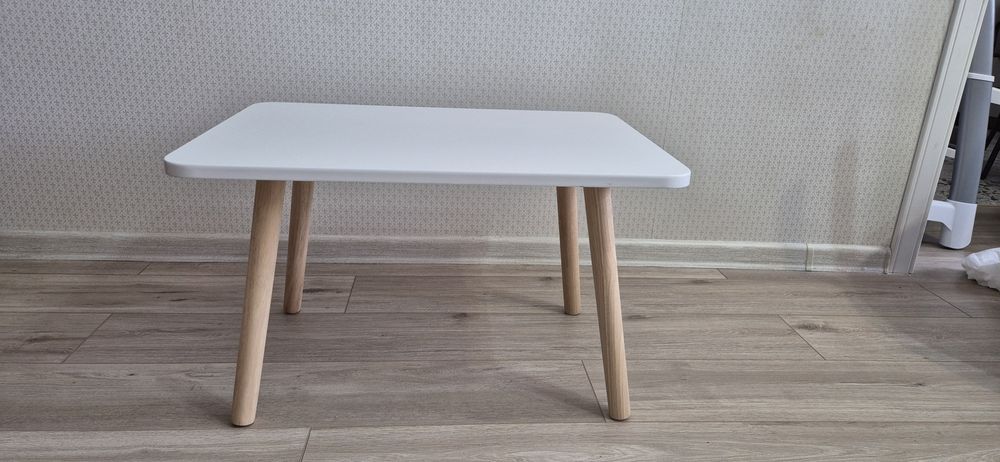 Детский стол со стульчиком