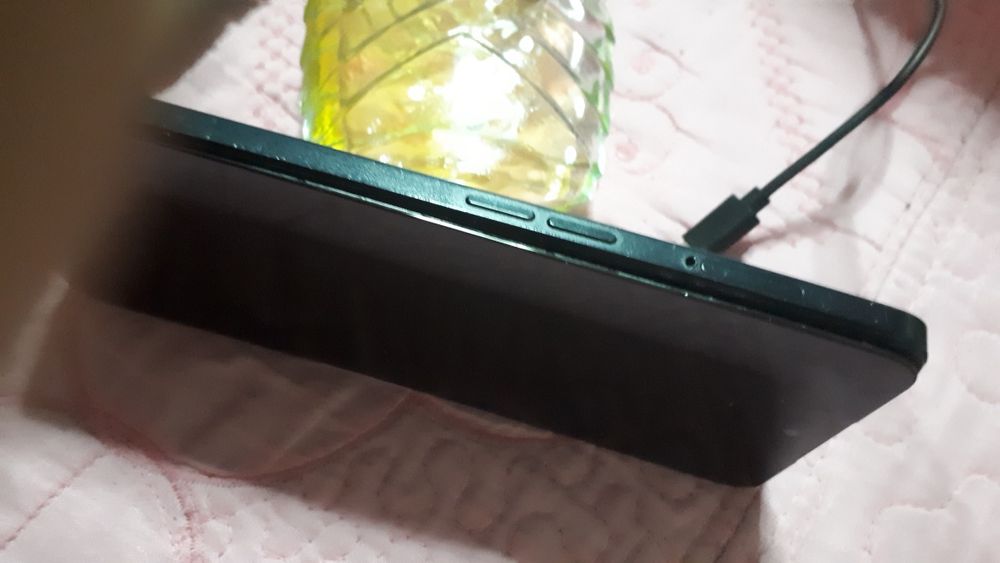 Oppo a98 350 lei