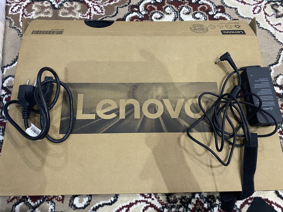 Kampyuter Notebook (Lenovo )