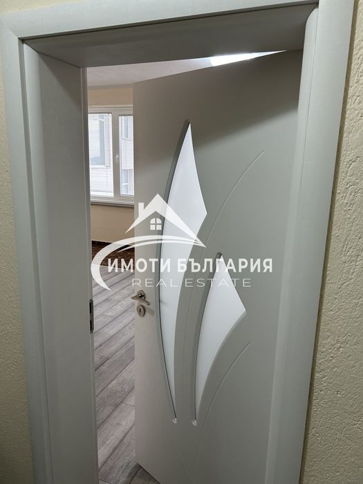 Продава се Тристаен апартамент в Карлово - 82 кв.м за 1690 €/кв.м - Снимка #5