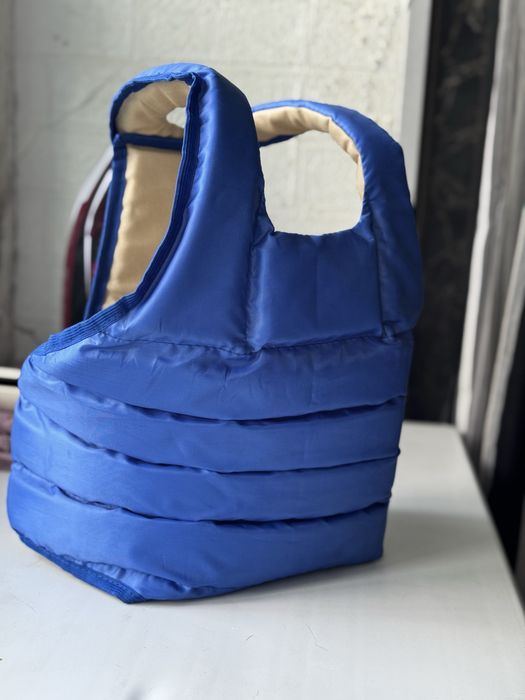 Продам жилет для карате и единоборств