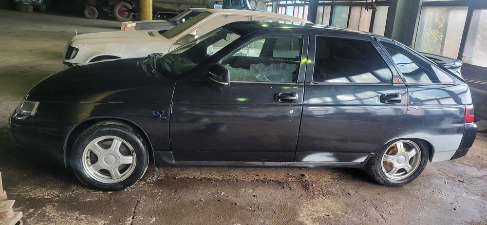 Продаю ваз 2112 16клапанная