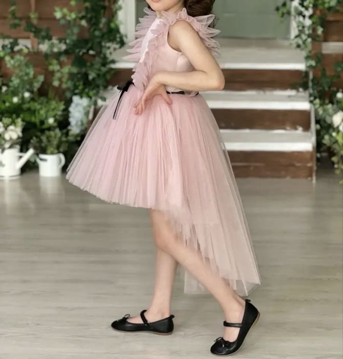 Платье для девочки 116-122 размер