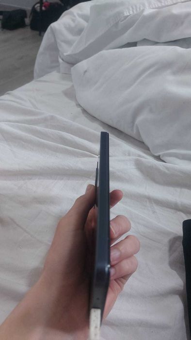 На айфон 11 обменяю