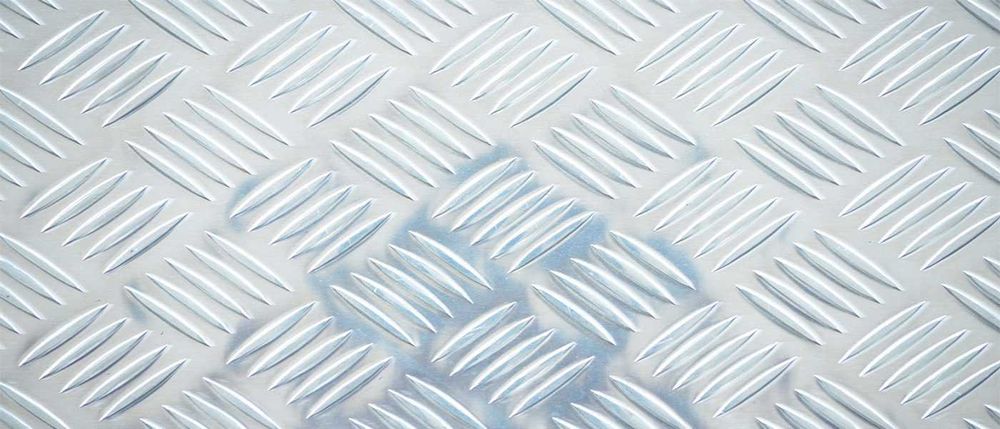 Алюминиевый лист, рифлений алюминиевый лист