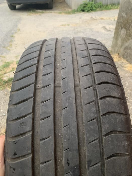2 броя гуми 225/35/20