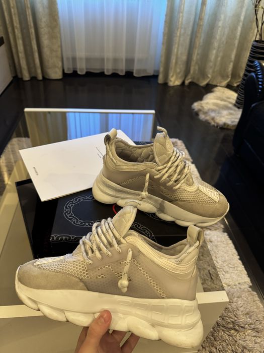 versace chain reaction