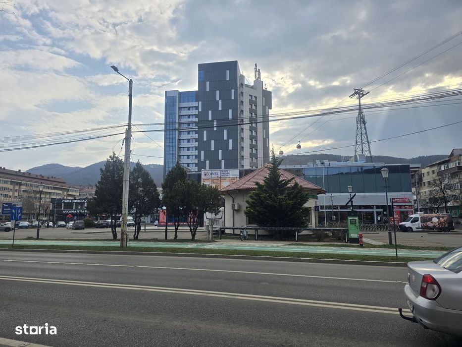 Spațiu comercial Piața Petrodava!
