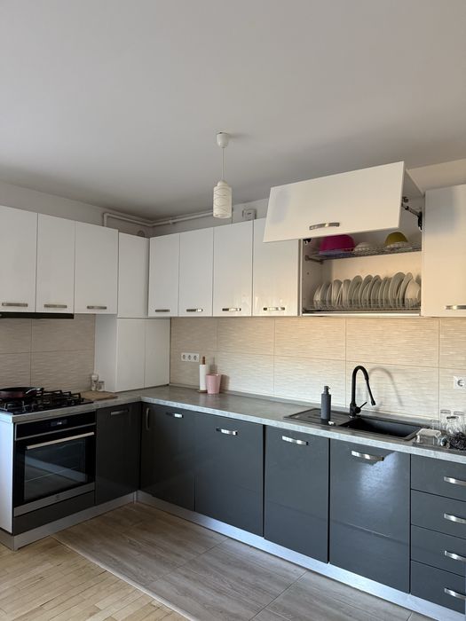 Apartament de inchiriat, 3 camere, cartier Lazaret, Mun.Sibiu