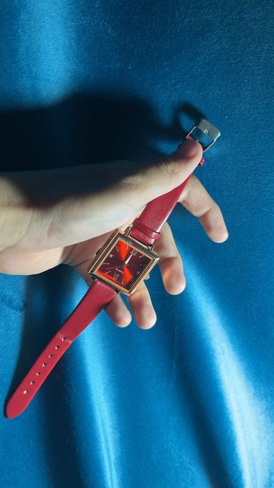 Кварцевые часы Quartz