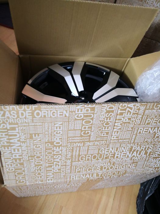 Set 4 Jante Mahalia 16 inci ORIGINALE Dacia Logan, Sandero