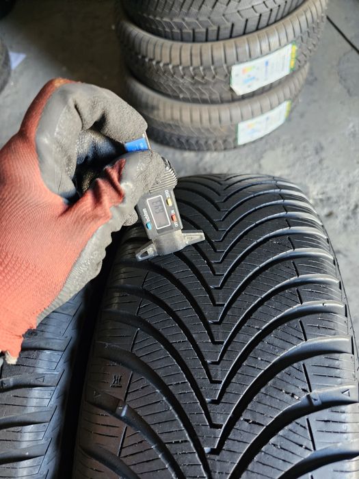 2 anvelope allseason 205 60 16 Kumho 2021 6.5mm