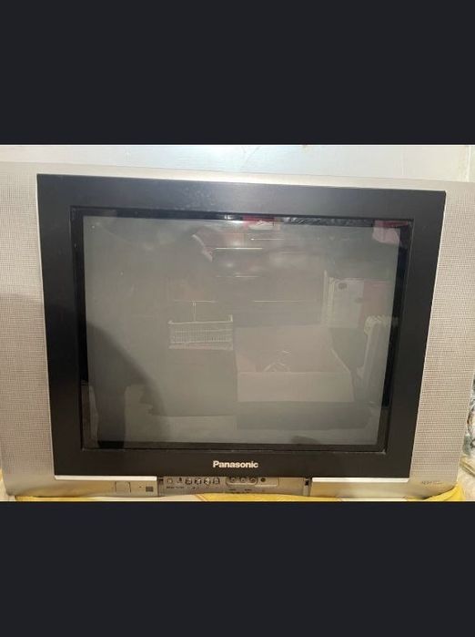 Panasonic coloyr tv