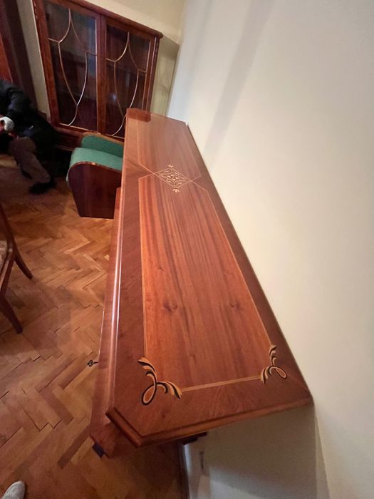 Servant  din lemn masiv cu intarzie