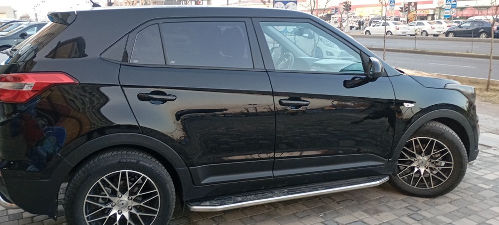 Hyundai creta  срочно 2020йил прабег 88000 ранги кора