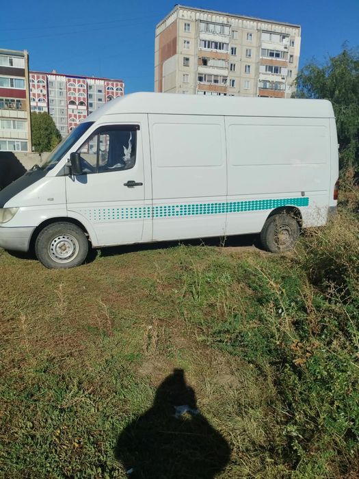 Mercedes-Benz Sprinter