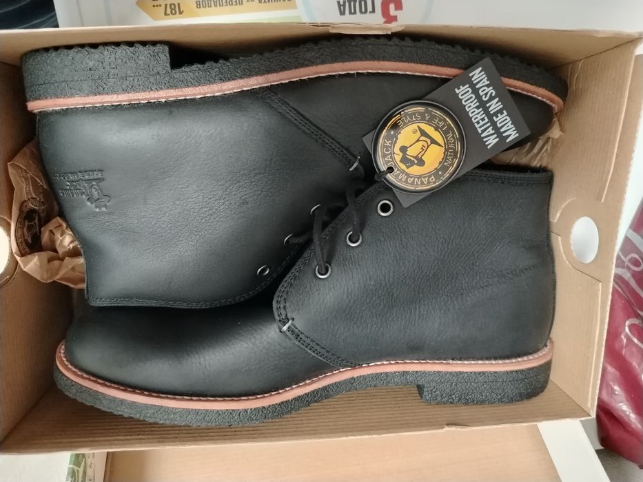 Продам обуви , новый