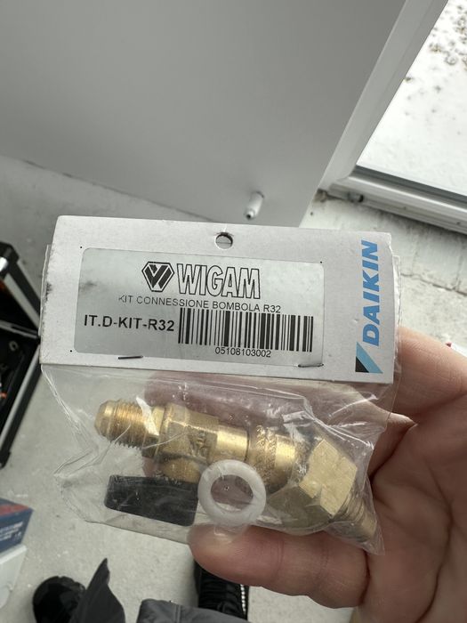 Robinet butelie freon,Gaz R32 Daikin