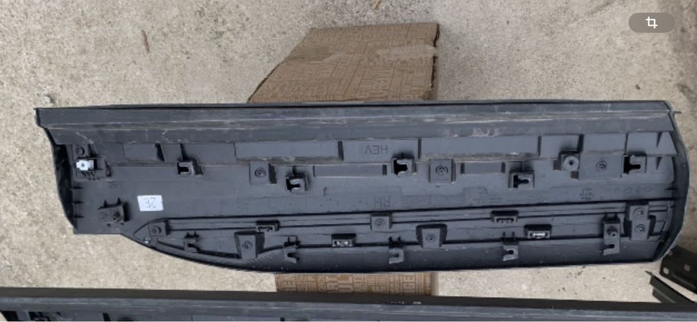 Bandou usa Renault Arkana dreapta /spate /2020