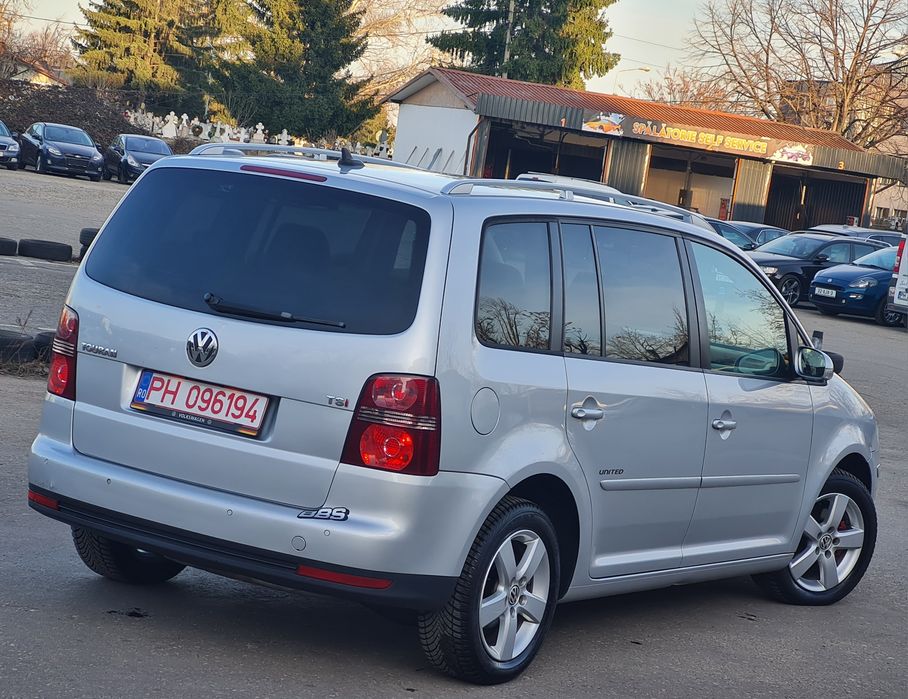 VW Touran UNITED ~ 7 Locuri ~ 1.4 Benzină TSI - 140 CP ~ Imp Germania