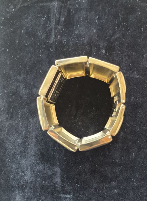 Ceas Quartz Gold Guess Trend I90213L1 Golden made in japan