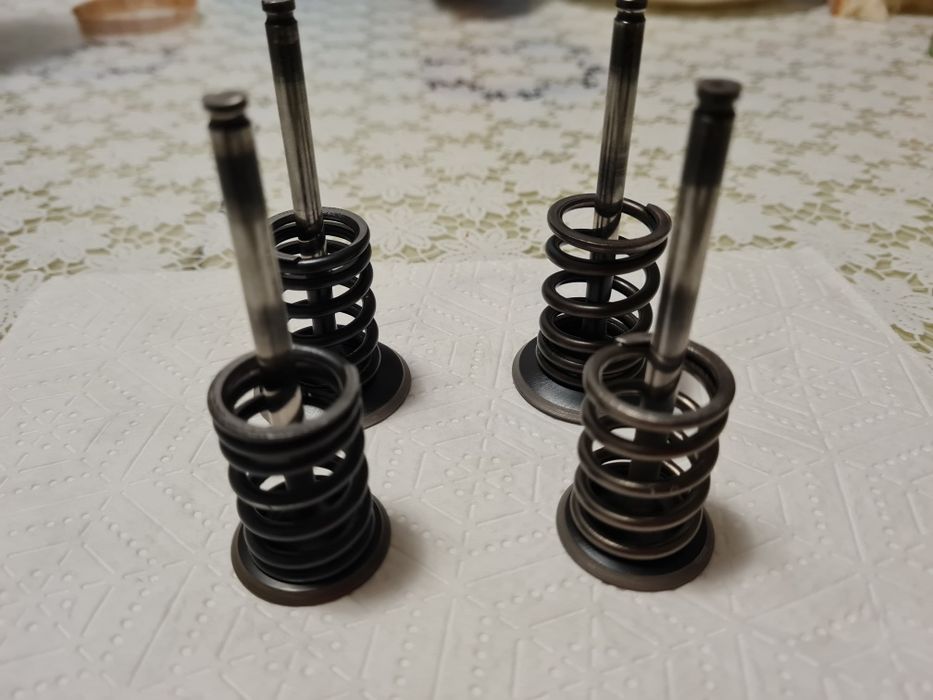 Supape Suzuki RMZ 450cc 2007/2008