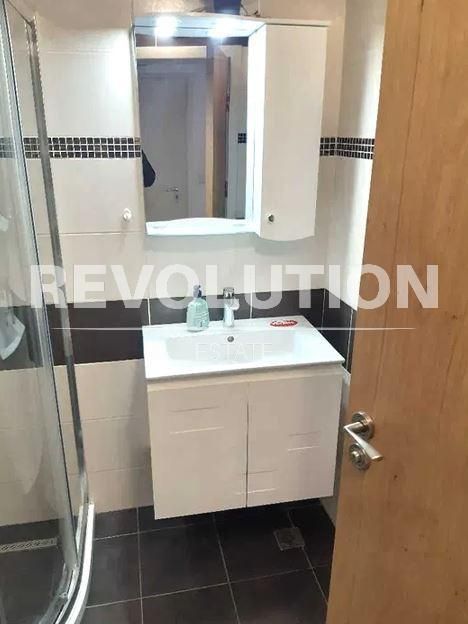 Дава се под наем Двустаен апартамент в Варна, Общината - 50 кв.м за 450 € - Снимка #5