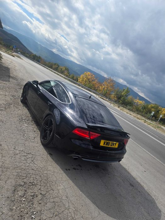 Ауди а7 на части  3.0д