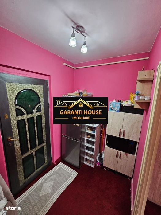 Margeanului, etaj 1, garsoniera spatioasa, 36 000€ negociabil