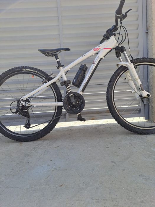 bicicleta rockrider st 100