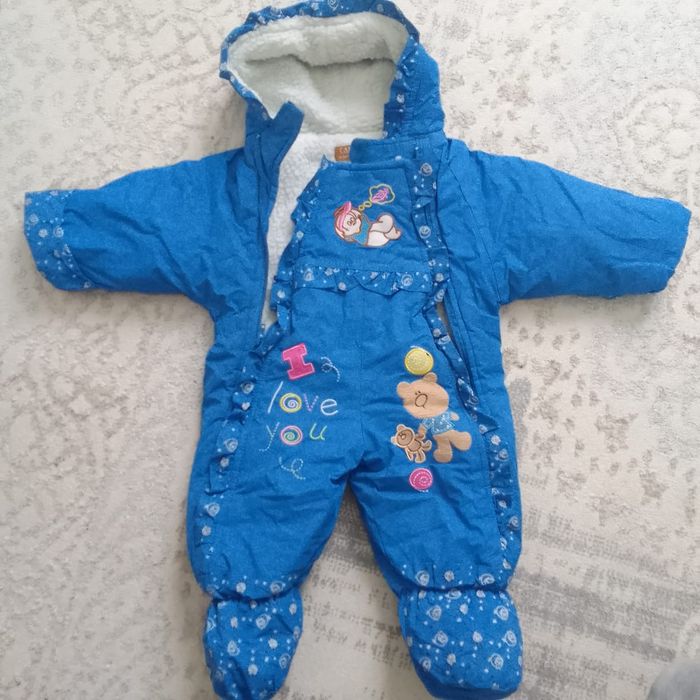 Продам детский комбинезон