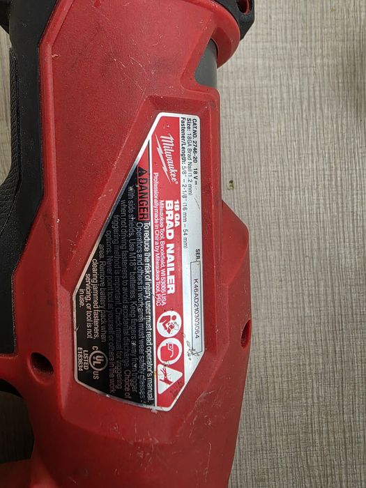 Pistol cuie  finisaj Milwaukee m18 Fn18gs