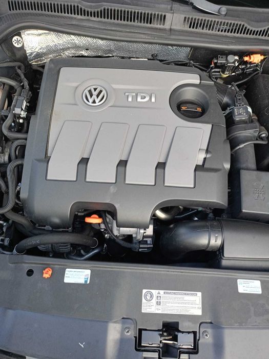 Vând Vw Jetta 2011
