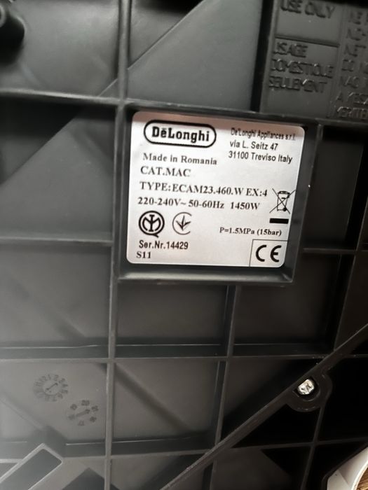 Espressor Automat De’Longhi CAPPUCCINO , ECAM 23.460 . Aproape nou!
