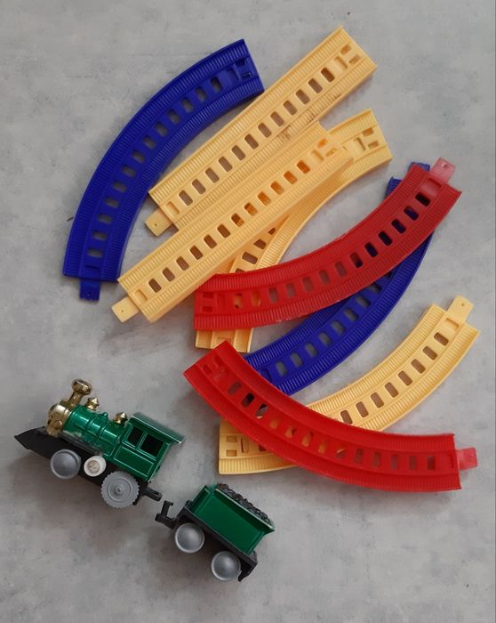 Игрушки  по 1500 тг