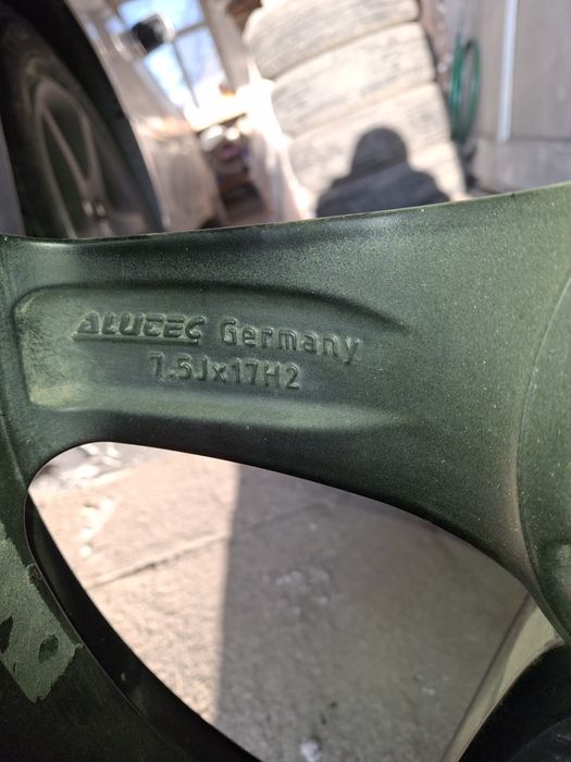 Продам диск R17 на запаску субару.