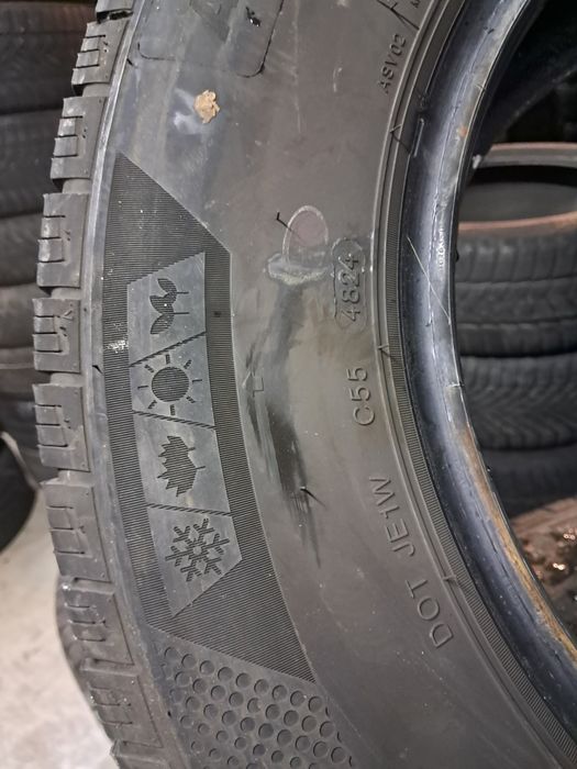 Anvelope second iarna 235 65 R16 C Minerva All Season