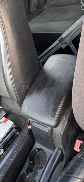 VW Пасат 1.9тди 131к.с. ръчка 6 скорости на части