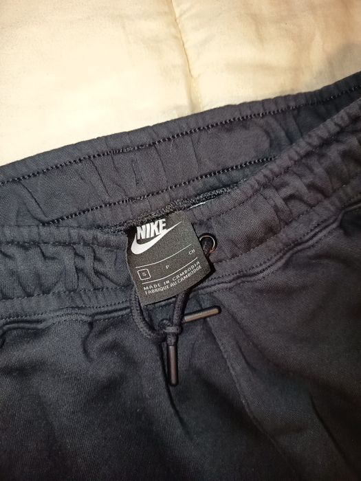Vand trening Nike Swoosh