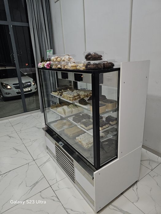 Tort xaladilnik sotiladi