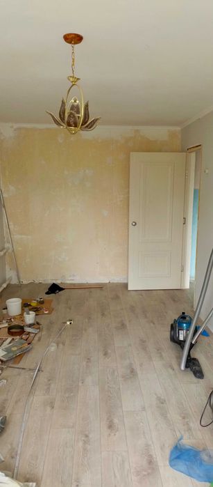 Дом п. Деркул , Селекционная.