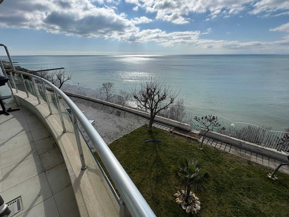 Продава се Двустаен апартамент в Свети Влас - 67 кв.м за 8906 €/кв.м - Снимка #8
